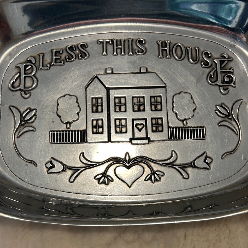 Wilton Armetale "Bless This House" Pewter Bread Tray - Picture 5 of 5